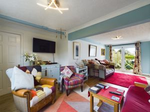 Living room- click for photo gallery
